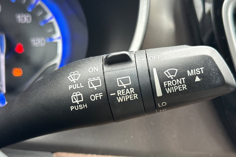 Chrysler Pacifica Vehicle Full-screen Gallery Image 37