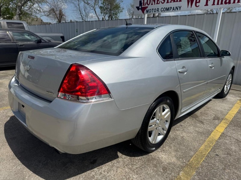 Chevrolet Impala Limited Vehicle Full-screen Gallery Image 05