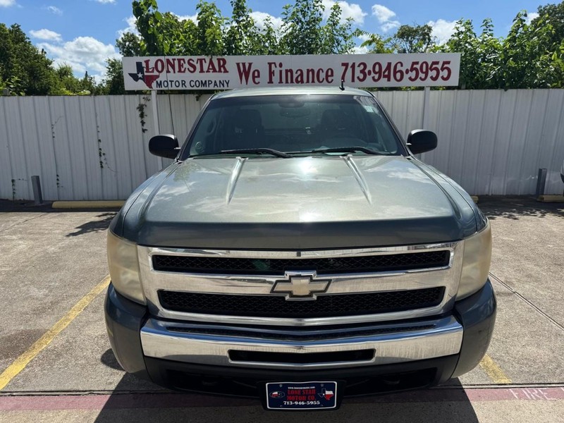 Chevrolet Silverado 1500 Vehicle Full-screen Gallery Image 03