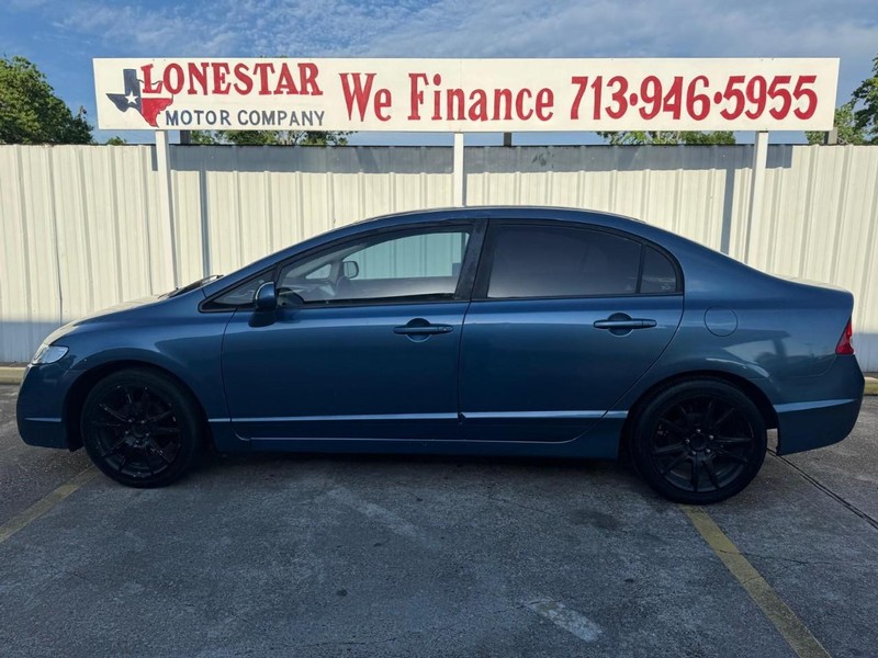 Honda Civic Sedan Vehicle Full-screen Gallery Image 07