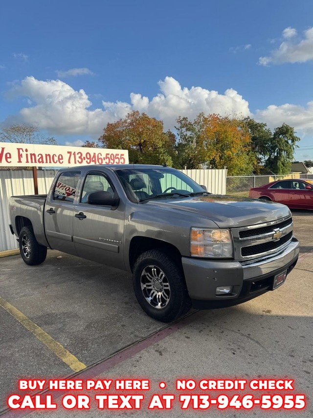 Chevrolet Silverado 1500 4WD LT w/1LT Crew Cab - Pasadena TX