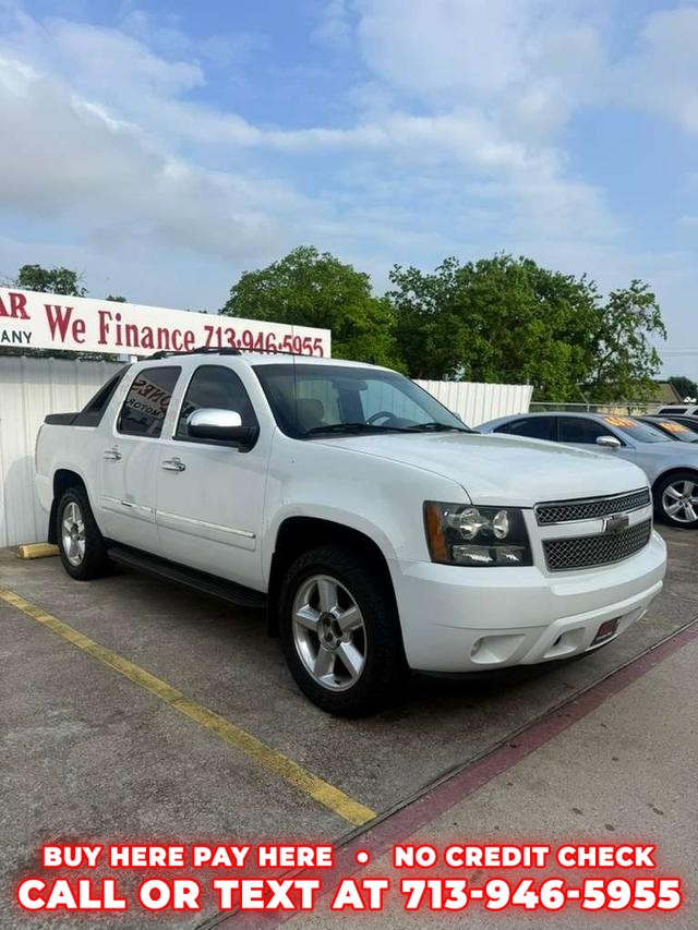 Chevrolet Avalanche LTZ - Pasadena TX