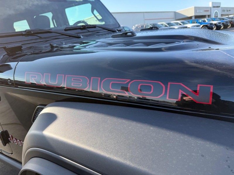 Jeep Wrangler Vehicle Full-screen Gallery Image 11