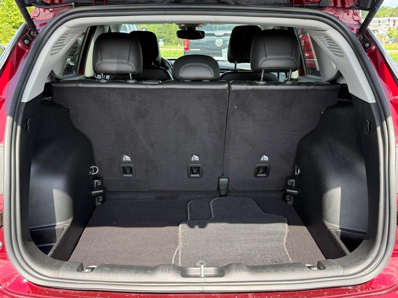 Jeep Compass Vehicle Full-screen Gallery Image 4
