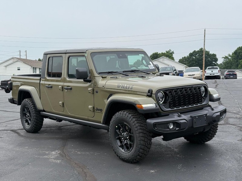 Jeep Gladiator Vehicle Full-screen Gallery Image 2