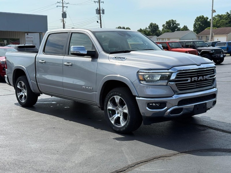 Ram 1500 Vehicle Full-screen Gallery Image 2