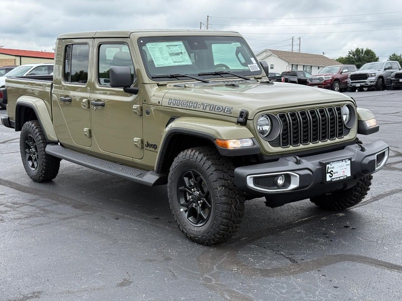 Jeep Gladiator Vehicle Full-screen Gallery Image 2