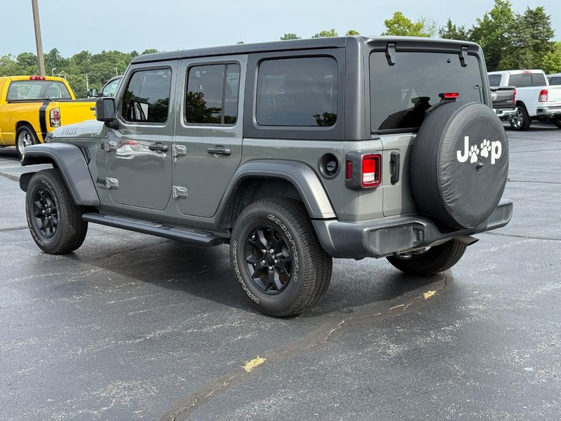 Jeep Wrangler Vehicle Full-screen Gallery Image 6