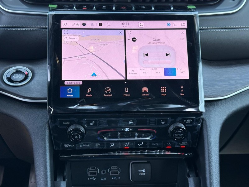 Jeep Grand Cherokee L Vehicle Full-screen Gallery Image 9