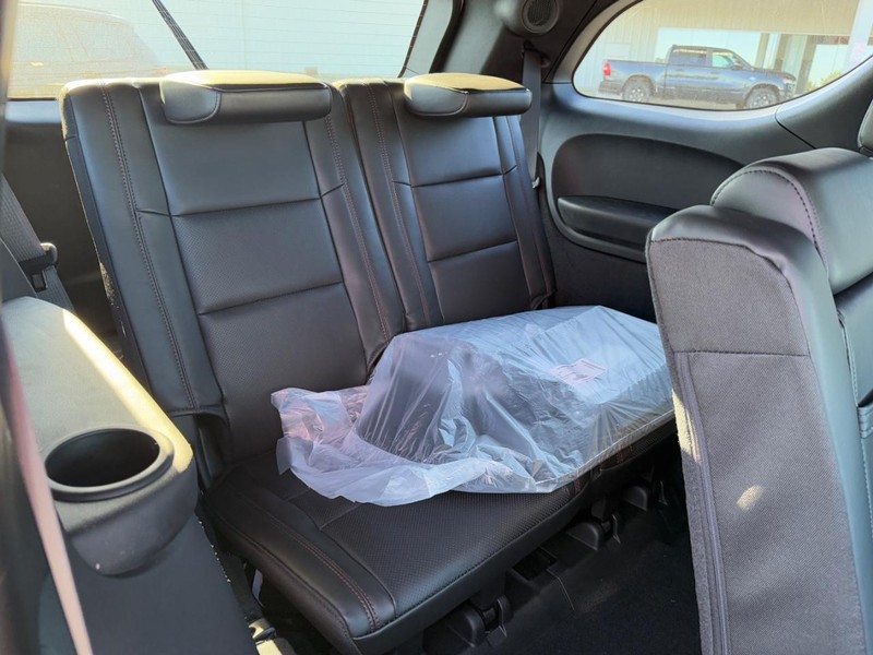 Dodge Durango Vehicle Full-screen Gallery Image 6