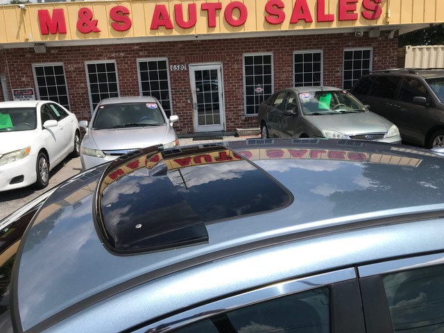 Honda Accord Sedan Vehicle Full-screen Gallery Image 8