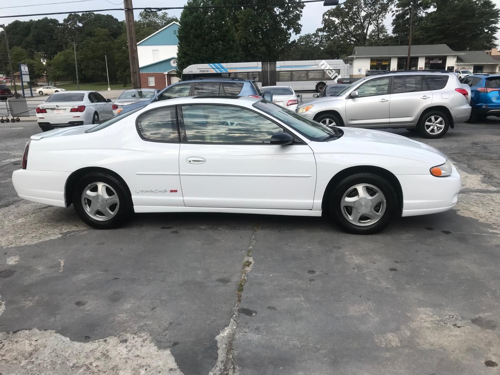 Chevrolet Monte Carlo Vehicle Full-screen Gallery Image 4