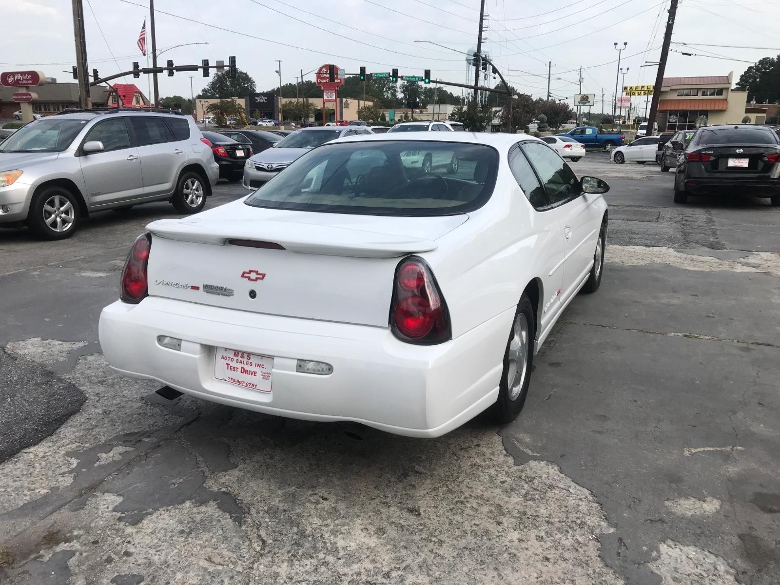 Chevrolet Monte Carlo Vehicle Full-screen Gallery Image 5