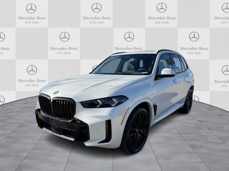 BMW X5 Vehicle Full-screen Gallery Image 5