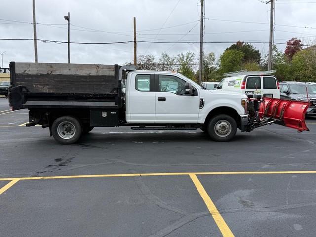 2018 Ford F-350 Super Duty Chassis Cab