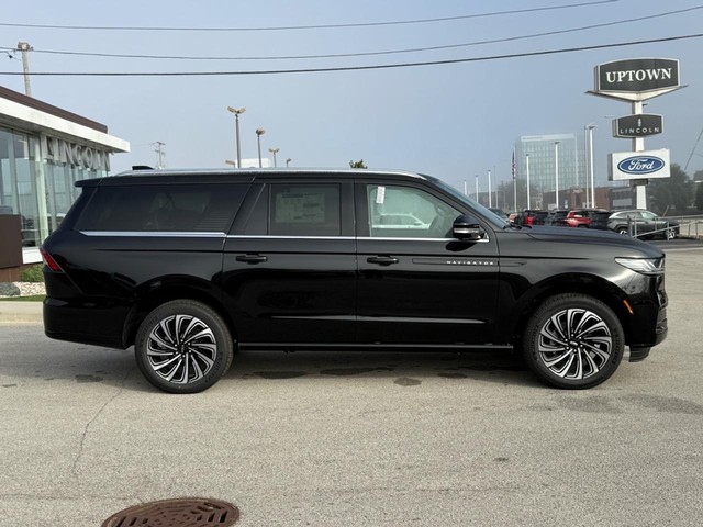 2027 Lincoln Navigator