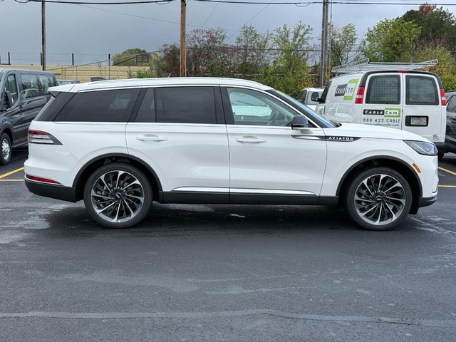 2027 Lincoln Aviator