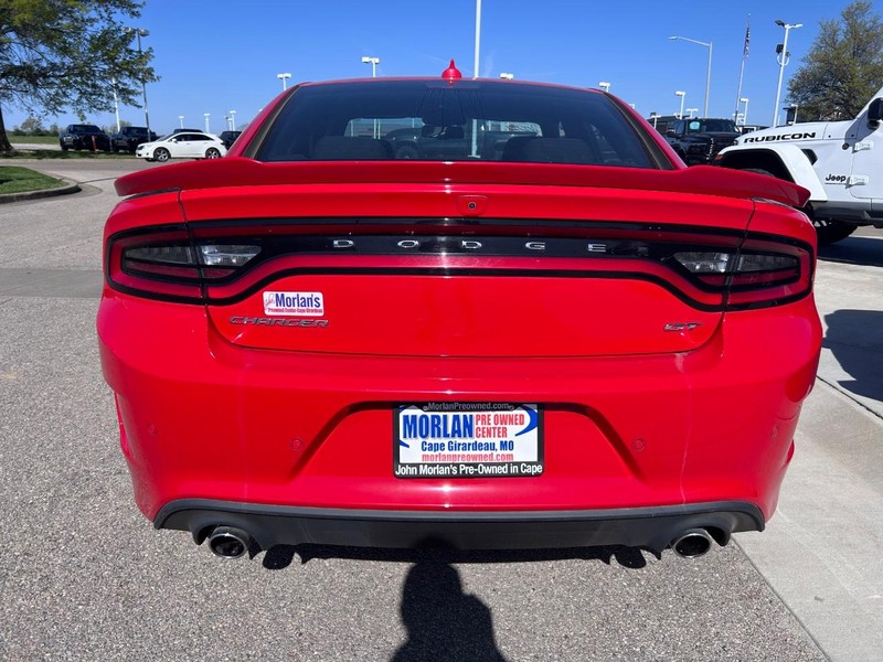 Dodge Charger Vehicle Full-screen Gallery Image 5