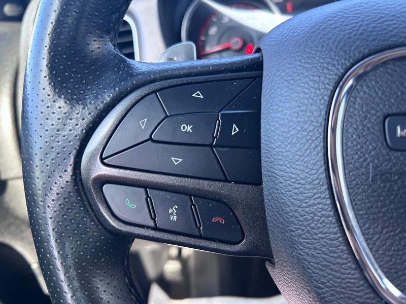 Dodge Charger Vehicle Full-screen Gallery Image 11