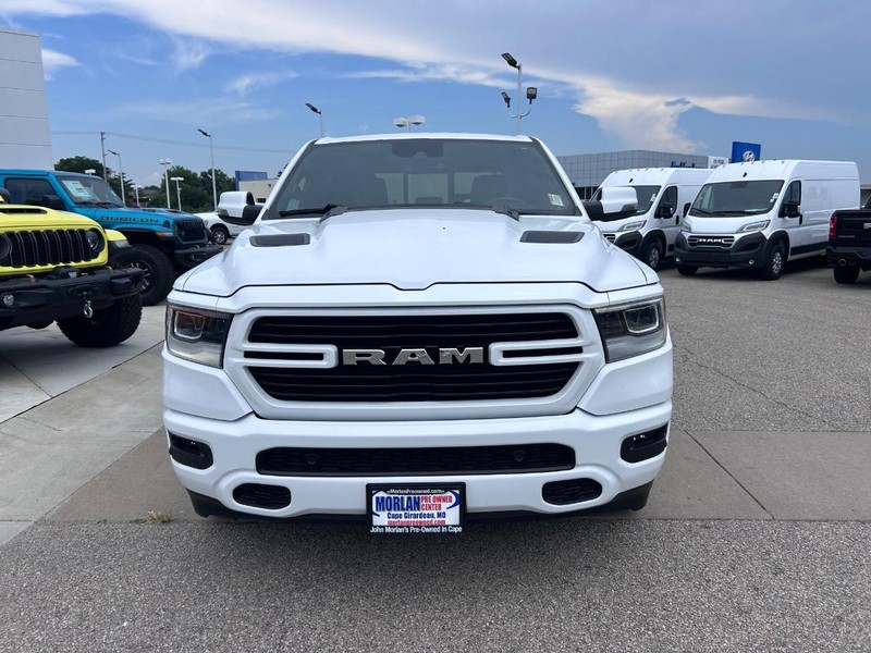 Ram 1500 Vehicle Full-screen Gallery Image 2
