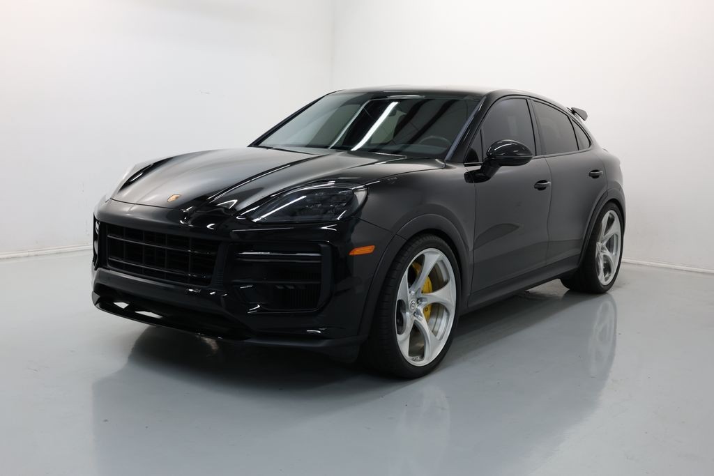 2024 Porsche Cayenne Coupe Turbo GT
