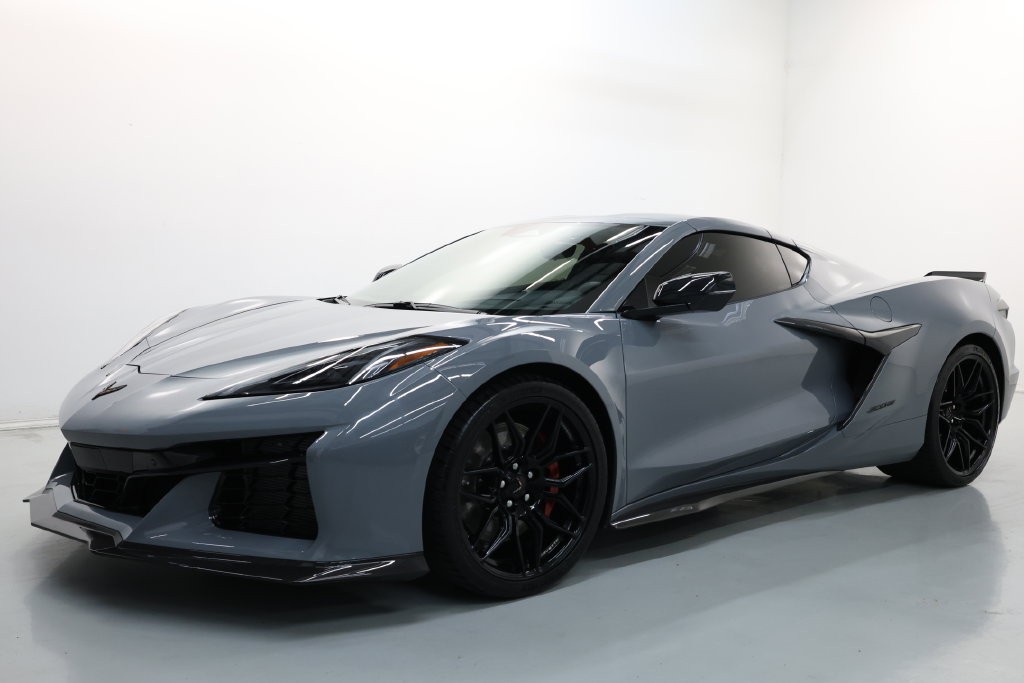 2024 Chevrolet Corvette 2LZ