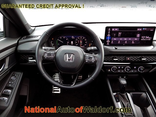 Honda Accord Hybrid Vehicle Image 10