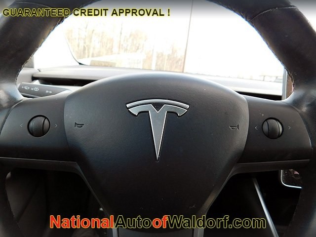 Tesla Model 3 Vehicle Image 20