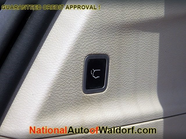 Chrysler Pacifica Vehicle Image 08