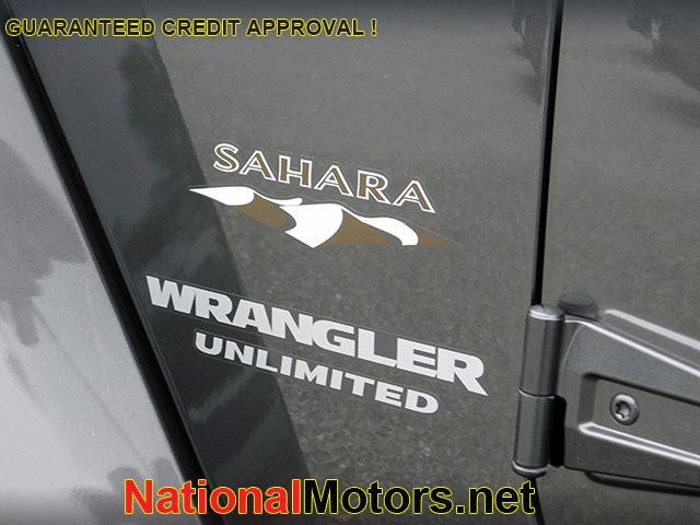 Jeep Wrangler Unlimited Vehicle Image 11