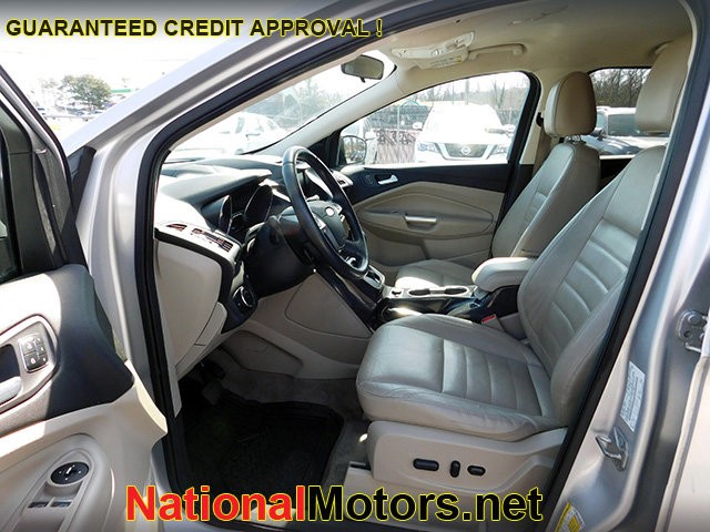Ford Escape Vehicle Image 12