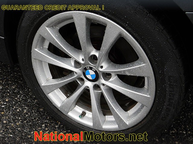 BMW 3 Series Vehicle Image 07
