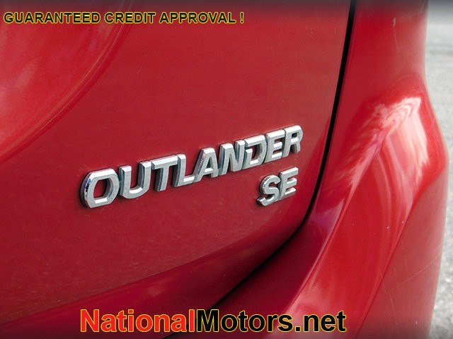 Mitsubishi Outlander Vehicle Image 07