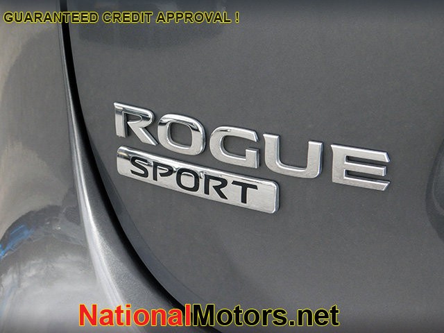 Nissan Rogue Sport Vehicle Image 06