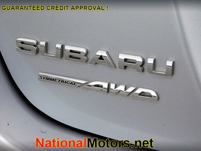 Subaru Legacy Vehicle Image 07
