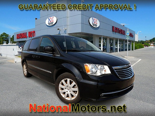 Chrysler Town & Country Touring - Ellicott City MD
