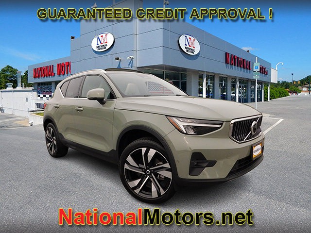 Volvo XC40 Plus Bright Theme - Ellicott City MD