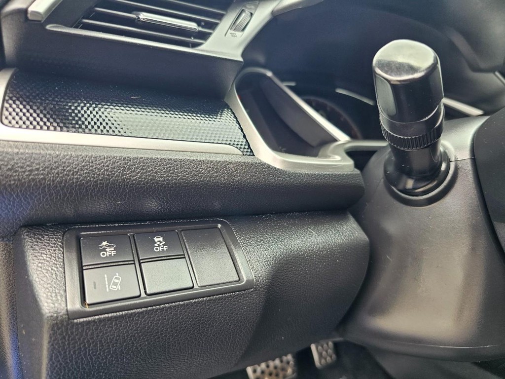 Honda Civic Sedan Vehicle Full-screen Gallery Image 18