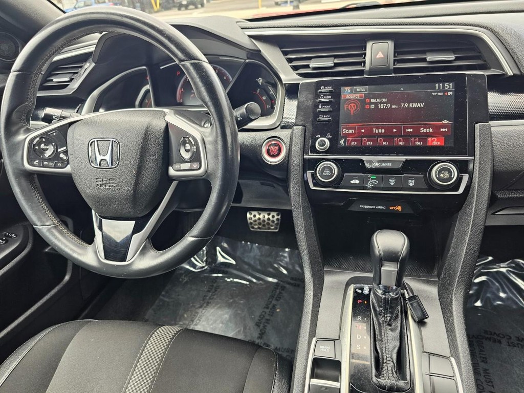 Honda Civic Sedan Vehicle Full-screen Gallery Image 26