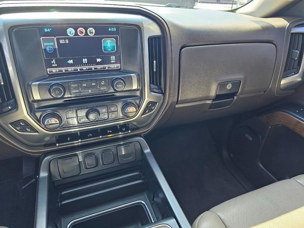 Chevrolet Silverado 1500 Vehicle Full-screen Gallery Image 25