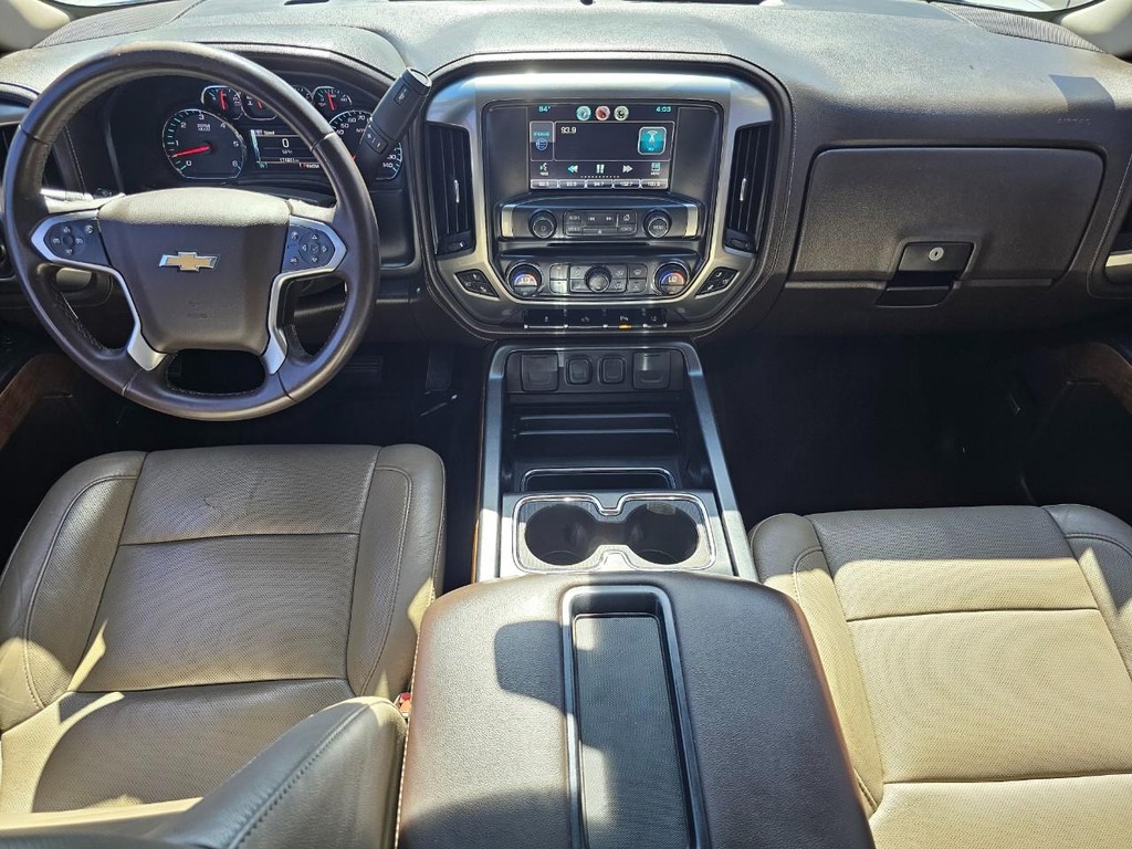 Chevrolet Silverado 1500 Vehicle Full-screen Gallery Image 26