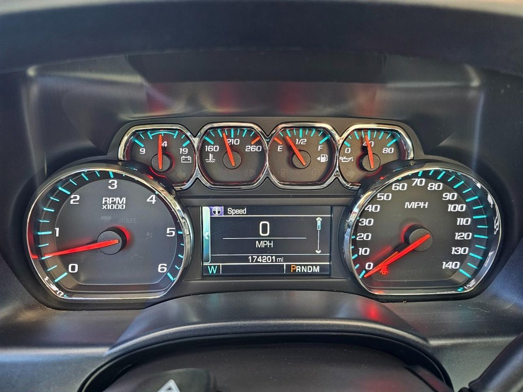 Chevrolet Silverado 1500 Vehicle Full-screen Gallery Image 30