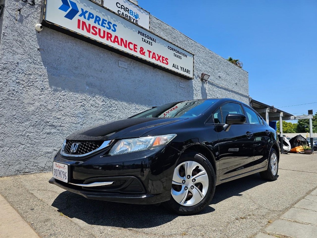 Honda Civic Sedan Vehicle Full-screen Gallery Image 2