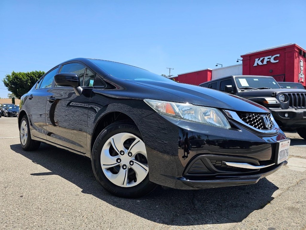 Honda Civic Sedan Vehicle Full-screen Gallery Image 7