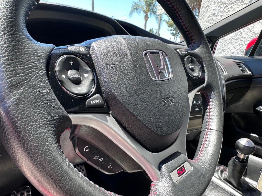 Honda Civic Sedan Vehicle Full-screen Gallery Image 25