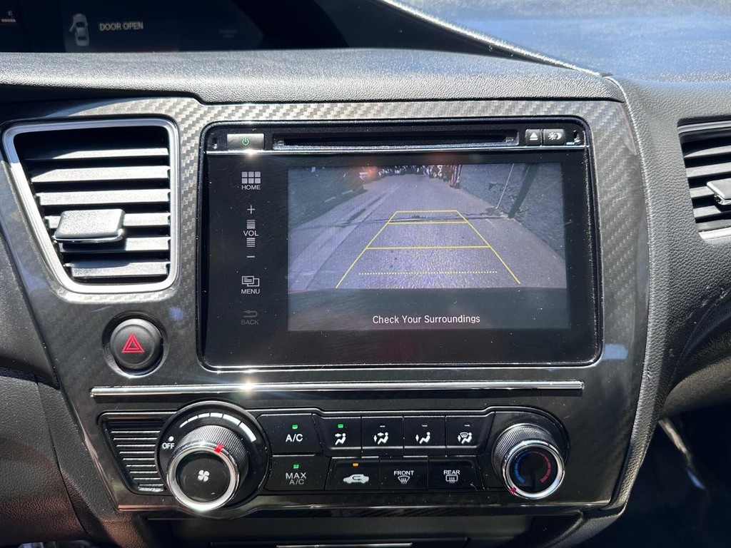 Honda Civic Sedan Vehicle Full-screen Gallery Image 27