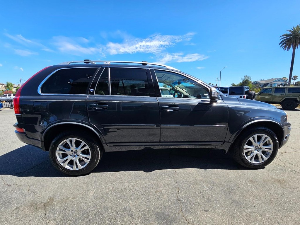 Volvo XC90 3.2 Premier Plus Vehicle Full-screen Gallery Image 7