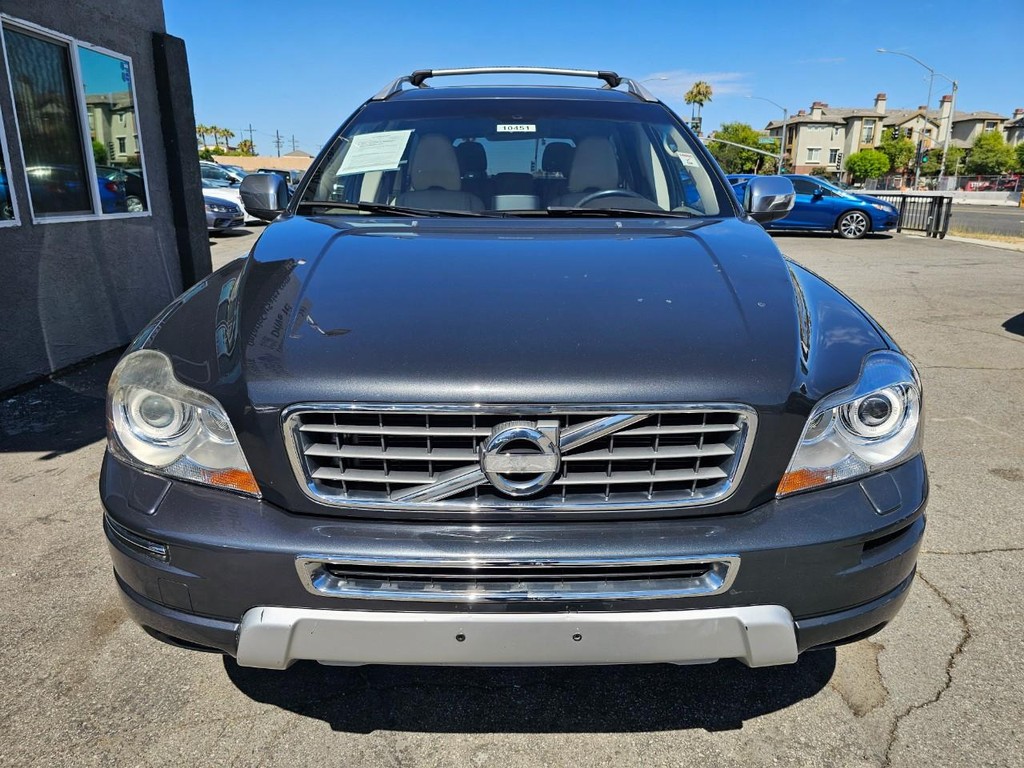 Volvo XC90 3.2 Premier Plus Vehicle Full-screen Gallery Image 9