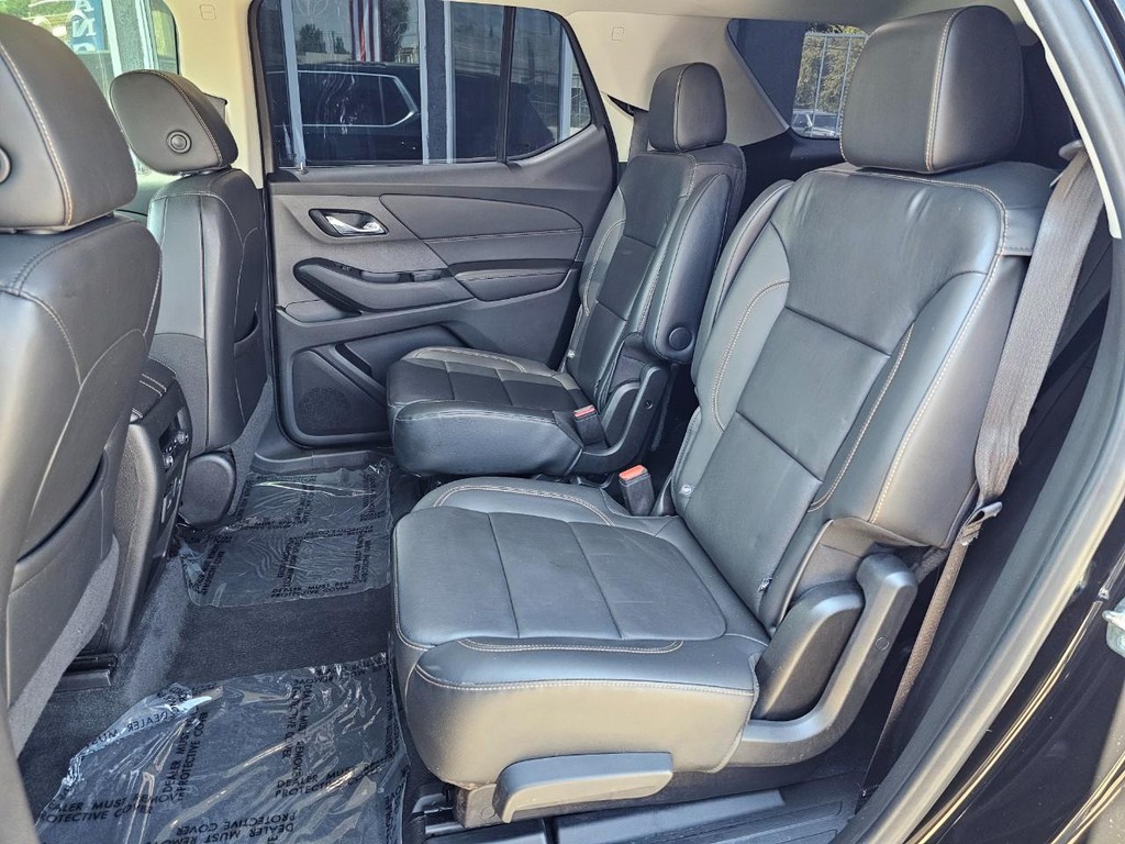Chevrolet Traverse Vehicle Full-screen Gallery Image 26