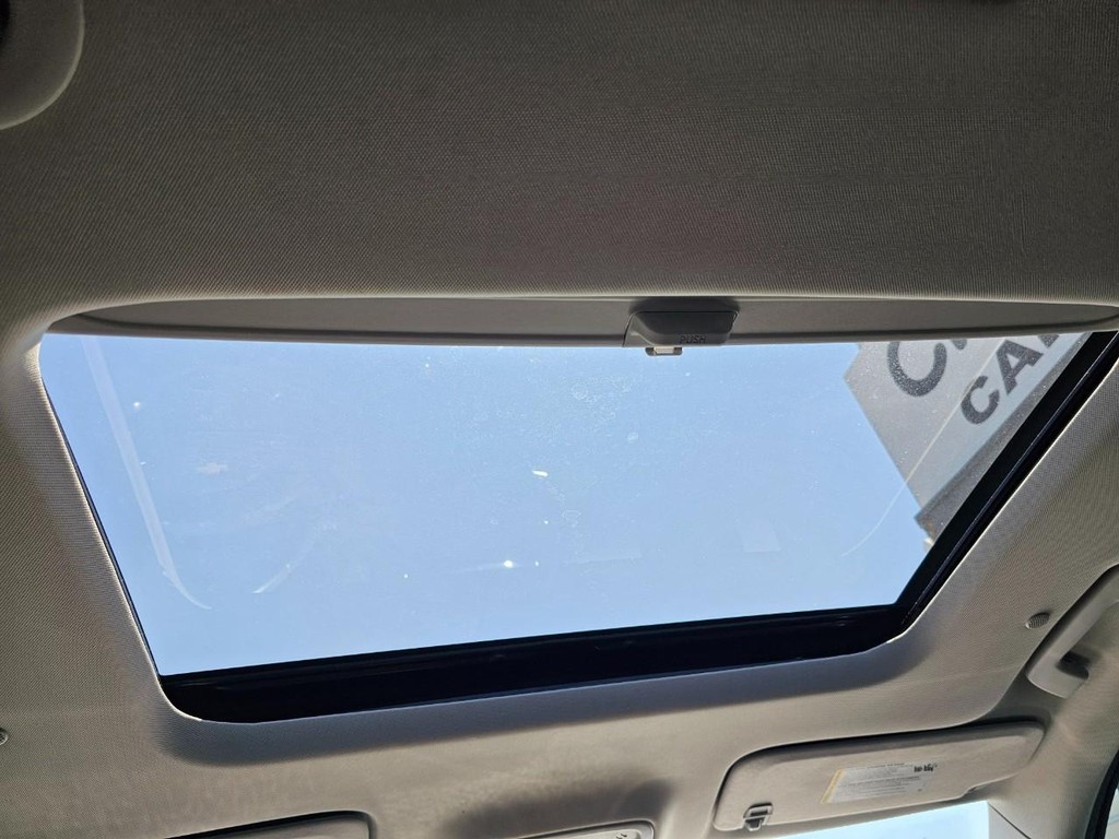 Chevrolet Traverse Vehicle Full-screen Gallery Image 37